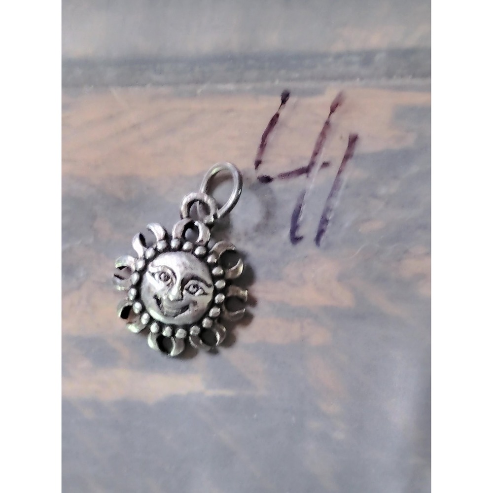 sun face charm pendant celestial S Silver textured concave back 925 vintage